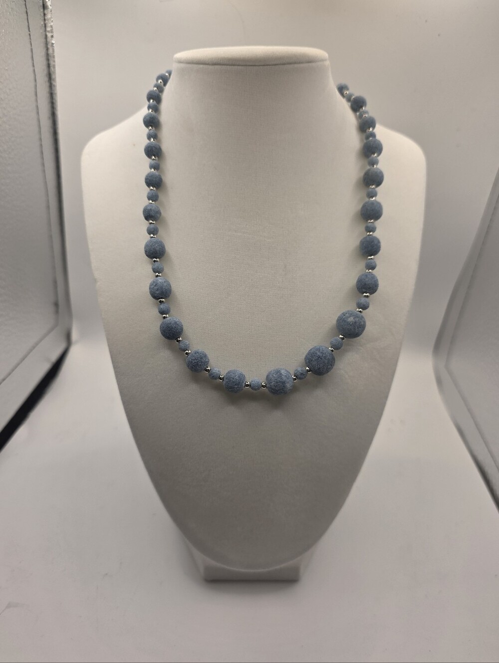 Vintage Light Blue Sponge Flocked Graduated Bead Choker Necklace 14 Inch Silver